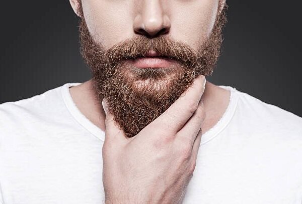 How to Manage and Prevent Beard Dandruff